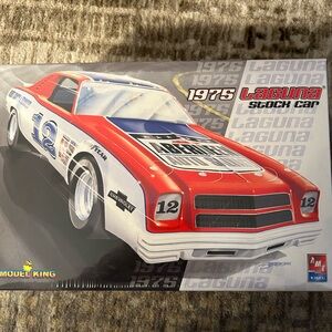 Model King 1975 Laguna stock car model kit